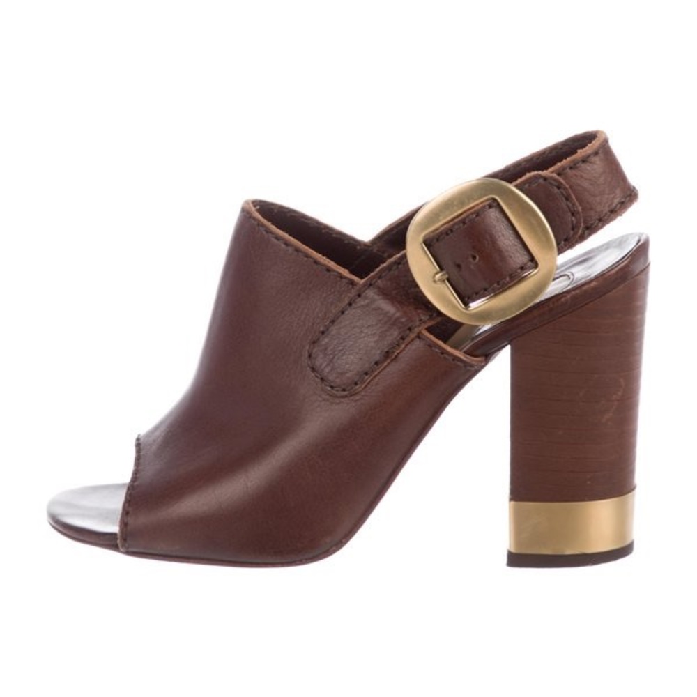 Authentic Chloe leather pumps